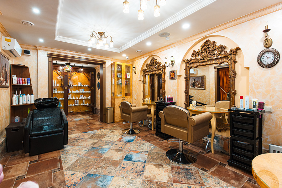 Find Budget-Friendly to Luxury Salons across India for Women Men and Unisex - Spas and Salons India - 1